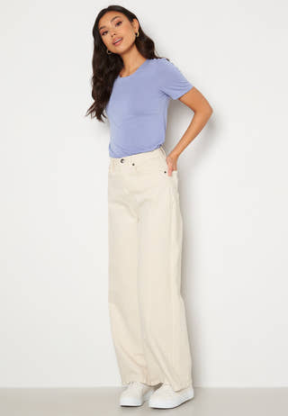 Kamala SS Top