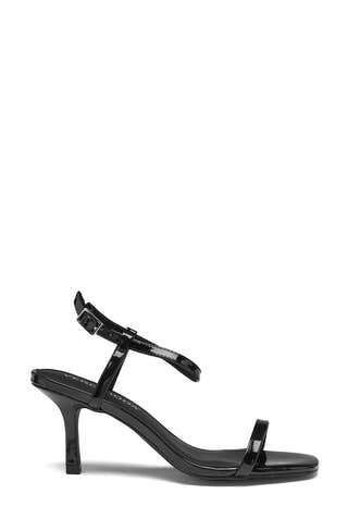 Lya Sandal