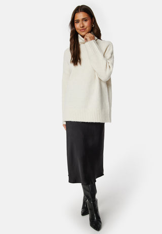 Nancy Loose Roll Neck