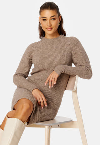 Nitta O-neck Knit Dress