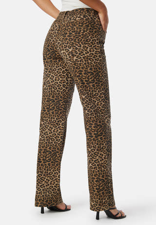 Pcastrid Mw Straight Jeans