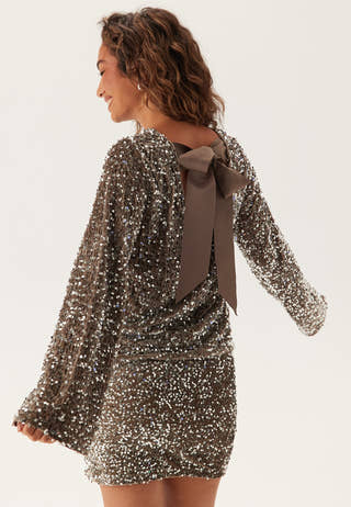 Pckam Ls Deep Back Bow Top