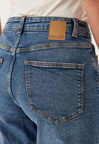 Pckesia Mom Hw Ank Dest Mb235