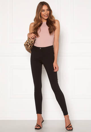 Skin Wear MW Jeggings