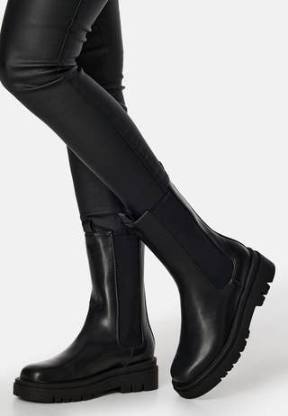 Tia Chelsea Boot