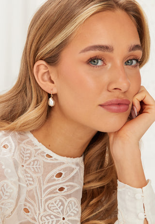 Sky Pearl Earrings Gold-plated