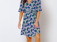 preview_images/1435698062-117ae16a7d95e47157ebe65dbe95a60483c8e10e07160039369df7a99bca1ab5-d_200x150_70410e6d-ccf7-48e8-b5ec-b550f1ba9d59