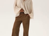 preview_images/2056901582-c36a37dc41b633b810b26c073ebcd20aa71e194eb42296bff095593b889bcb5a-d_200x150_8e262953-79be-404d-8a5a-cffe049a44a7