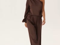 preview_images/2072361413-26a3ab323c68d01fa7b0994dcc3be301638b60d40451fe5008512dbc1238aebd-d_200x150_e2a717c8-a361-4ba2-af86-b762df67719f