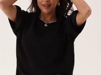 preview_images/2074439799-4b4bbb96483452e88f0332fe74b63e3c55f92069b34af0b8e448eb6a75f0e37a-d_200x150_e5056ee6-2e03-4c8d-b8dd-ee37fe2ff14e