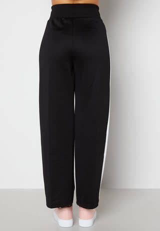 T7 Straight Pants