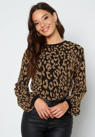 Tyra Top