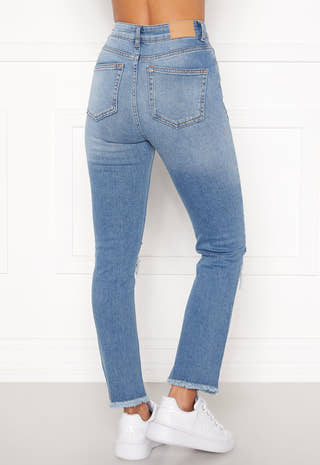 Distressed Jeans