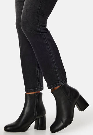 Alva Leather Boot