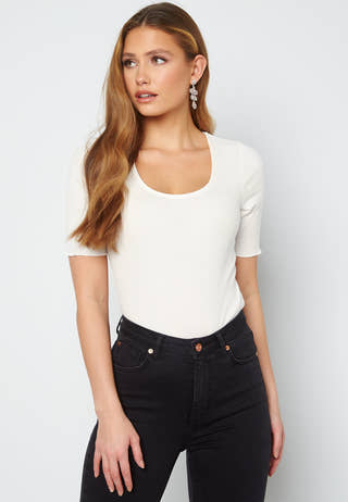 Anna SS U-Neck Tee