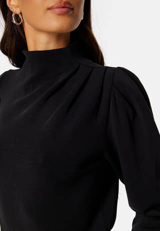 Fenja LS T-Neck Top