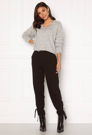 Lulu LS Knit V-Neck
