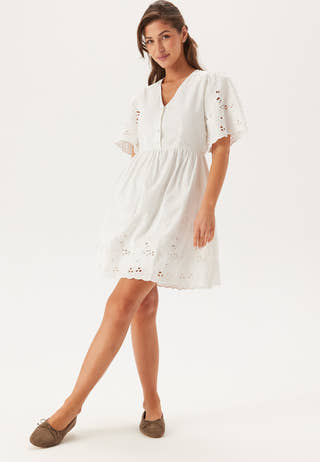 Slfdahlia Ss Short Broderi Dre