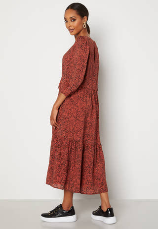 Viole 3/4 Midi Dress
