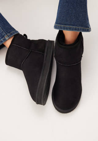 Paris Sheepskin Boots