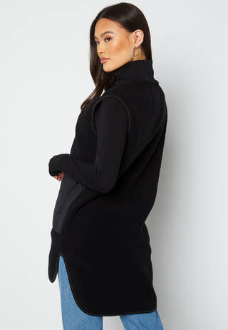 W. Pile Vest