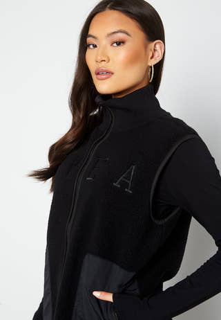 W. Pile Vest