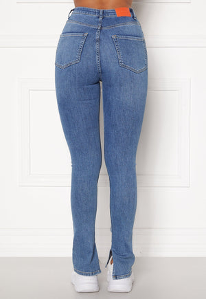 O-More Jeans