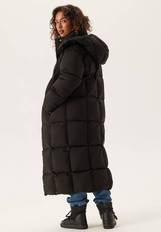 Tjw Alaska Grid Dwn Mxi Coat