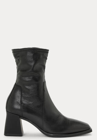 Hedda Classic Boots