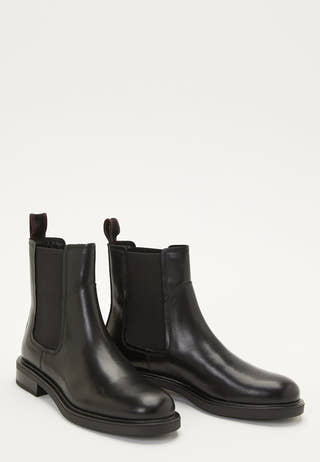 Freya Classic Leather Boots