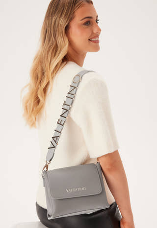Alexia Satchel