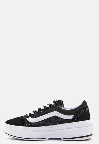 UA Old Skool Overt Sneakers