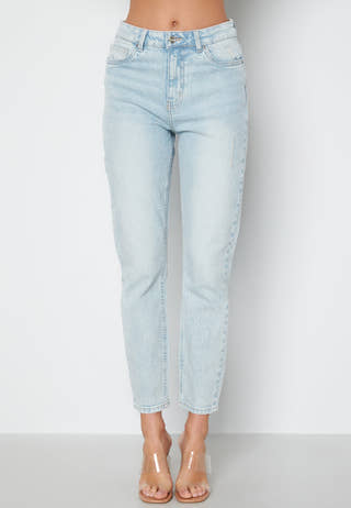 Brenda HR Straight Jeans