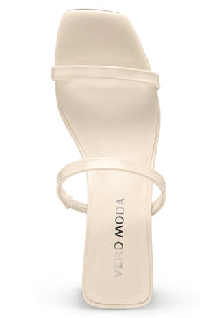 Eddie Sandal