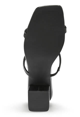 Eddie Sandal