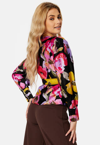Kata Ree LS Wrap Top