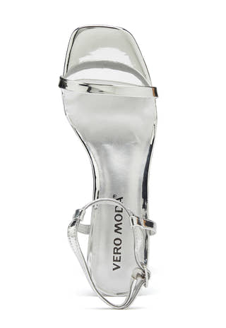 Lya Sandal