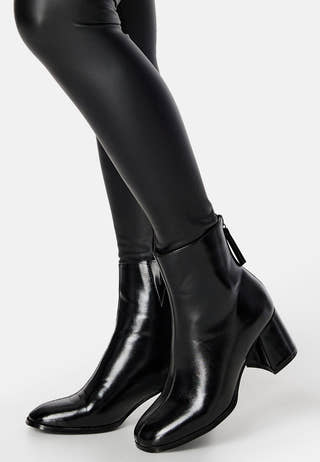 Nesya Boot