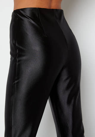 Sandy HR Kick Flare Shiny Pant