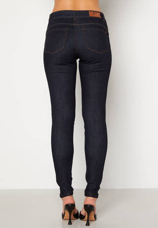 Seven NW Shape Up Jeans