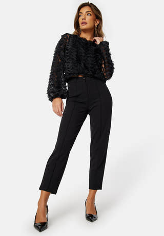 Svala LS Crop Top