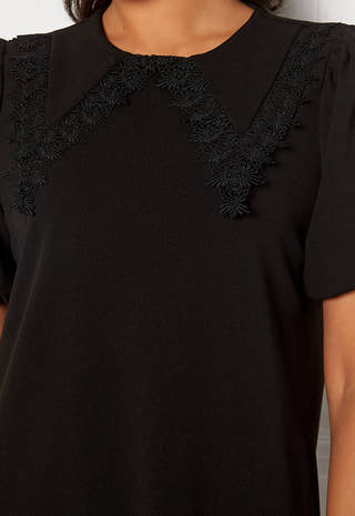 Valentina Collar Dres