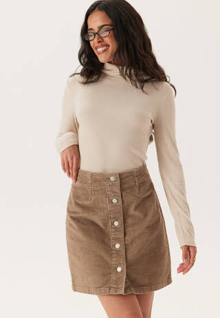 Vmetta Hr Short Cord Skater Sk