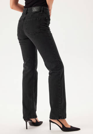 Vmtessa Hr Straight Jeans