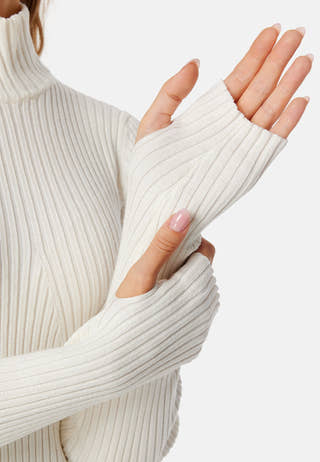 Willow High-Neck Rib Long Blous