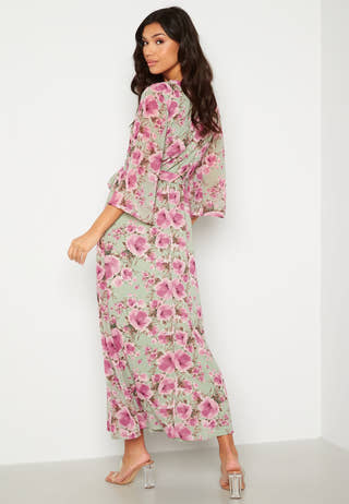Clarette V-Neck 3/4 Ankle Dress