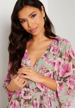 Clarette V-Neck 3/4 Ankle Dress