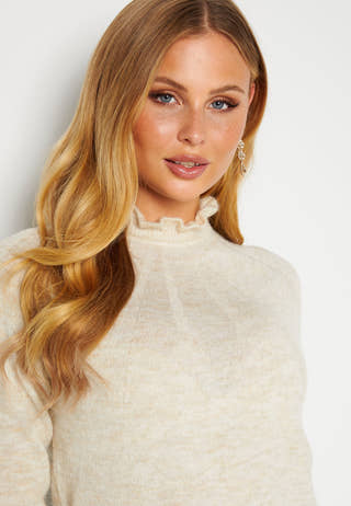 Dua Crew Neck Knit Top