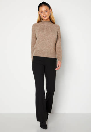 Dua Crew Neck Knit Top