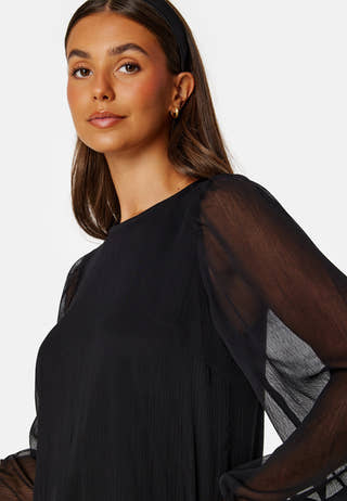 Vifalia O-Neck L/S Top